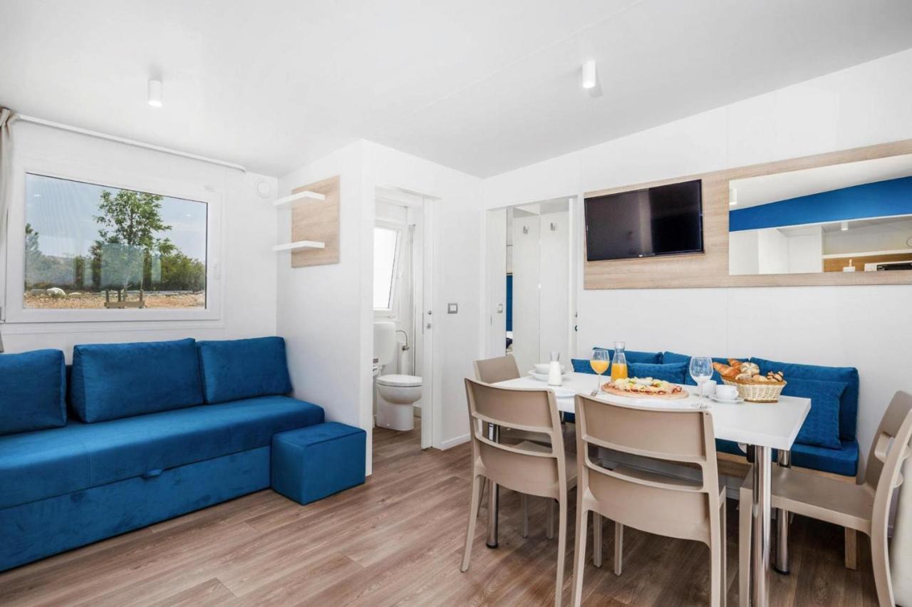 Mobile Homes In On Island Krk, With Swimmingpool Omisalj
